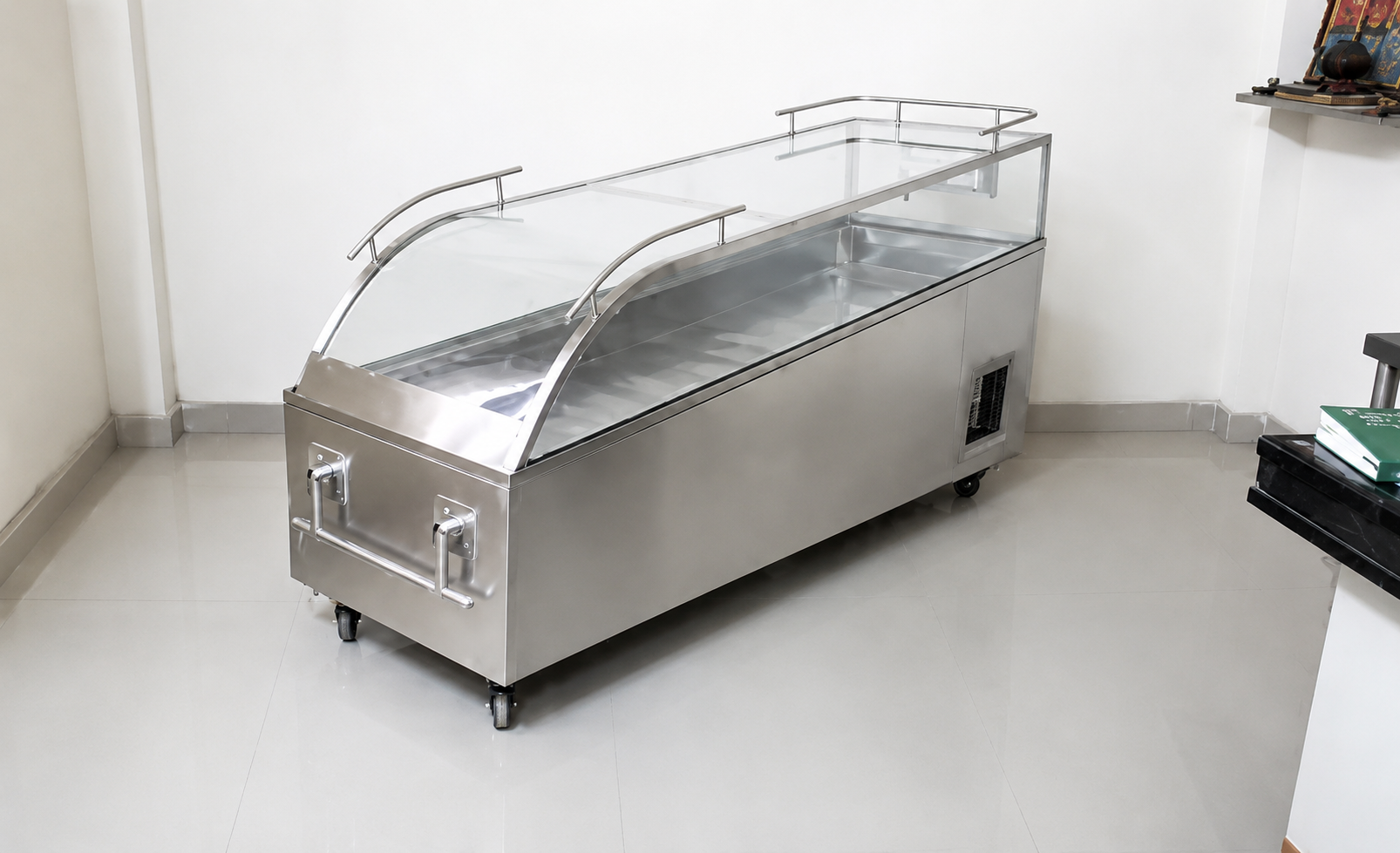 Dead Body Freezer Ambulance by Lokseva Ambulance Service Aurangabad
